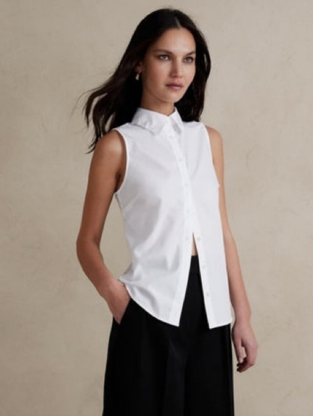 Banana Republic White Sleeveless Riley Shirt Size 6
